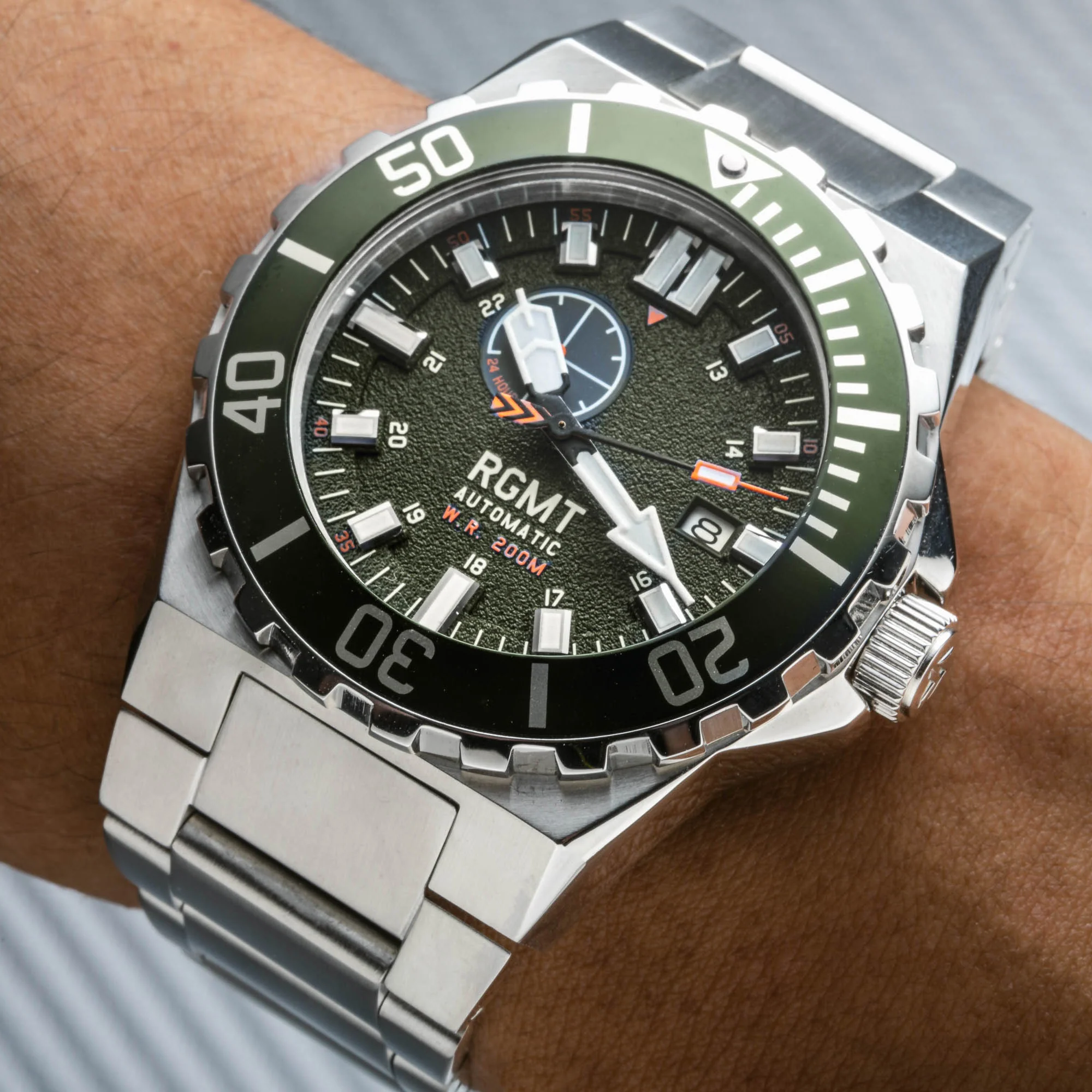 GREEN - Image 2